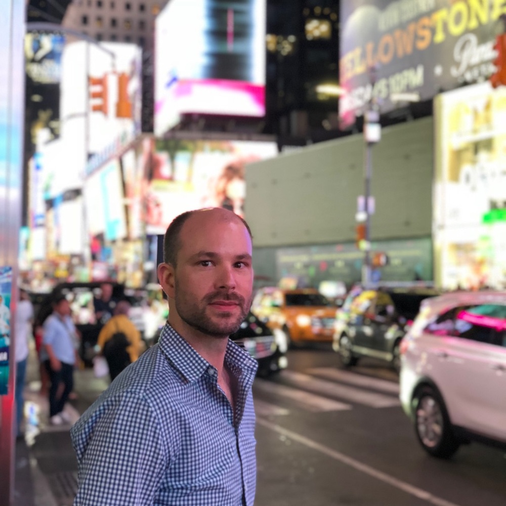 Meet your Posher, Eric